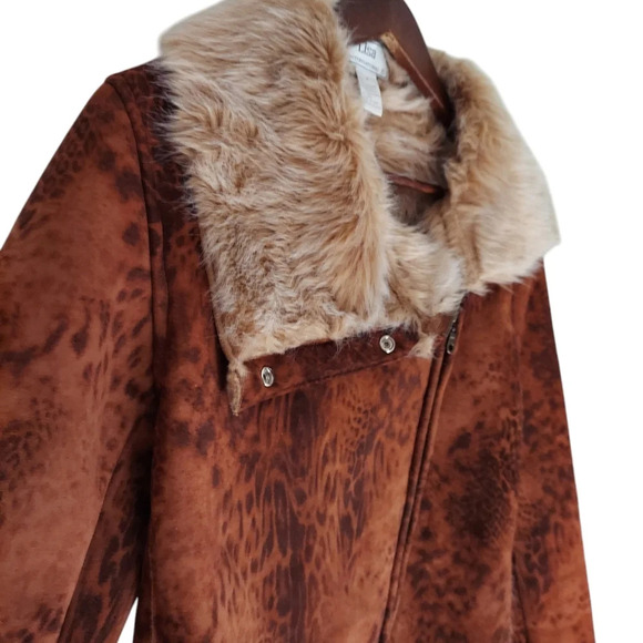 Lisa International Aviator Style Jacket - Picture 2 of 8